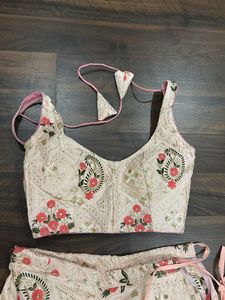 Amazing Peach Colour Lehenga+ Padded Choli