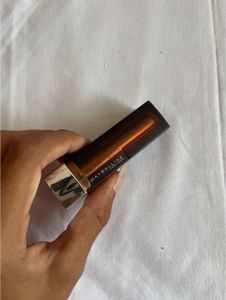 Orangish red lipstick