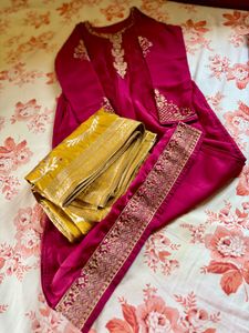 Beautiful Rani Kurta Set ♥️