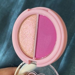 Kim Chi Beauty Chic Duochrome Eyeshadow Duo