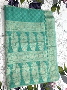 woven design Green Saree