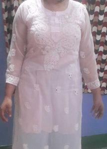 Chikankari Pink Kurti