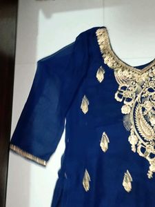 Bulu Kurti With Dupatta