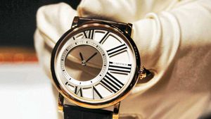 Cartier Rotonde Watch