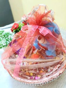 Valentine&#39;s Day Basket 🧺💝