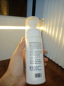 Ethiglo Plus Foaming Face Wash