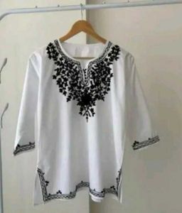 Bhai title  ✨ Elegant Black &amp; White Cotton Kurti �