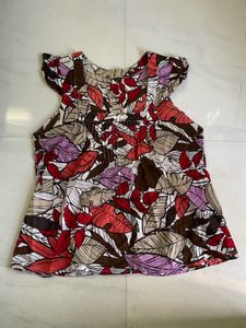 Floral Print Sleeveless Top