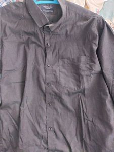 Black Shirt With Small Prints