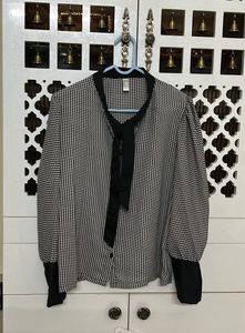 Houndstooth Blouse with Tie Neck