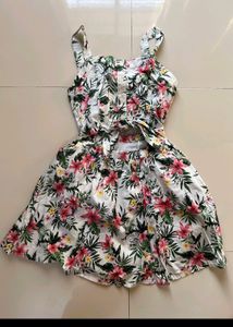 Size ,M,L