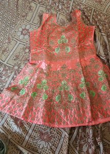 It's New Drees