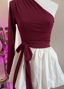 One-Shoulder Top