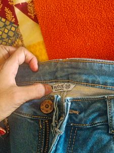 Totally New Jeans Of 32 Waistband Will Also Fit To