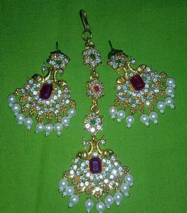 Vintage Gold &amp; Gemstone Necklace