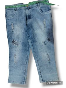 Women denim Capri