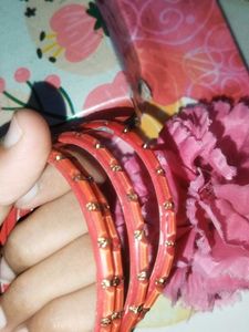 Red &amp; Gold Bangle Set