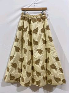 Women Red And Golden Lehenga