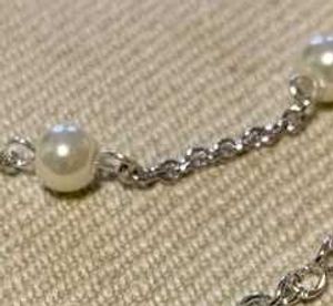 Pearl Bracelets