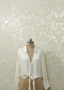 White Tie-Front Blouse Condition 10/10😎