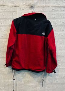 🇦🇺 The North Face Imported Fleece Jacket