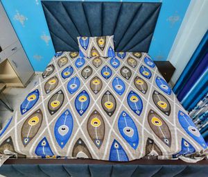 Peacock Feather Pattern Bedding Set
