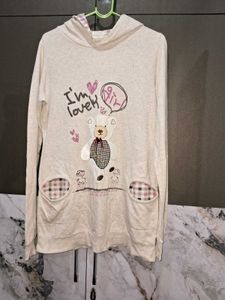 Sale 🎊🎆🎄🎉Cute Bear Graphic Hoodie