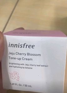 Korean Innisfree Cream For Skin Whitening