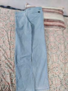 Light Wash Denim Jeans