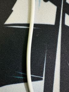 Apple lightning earphones