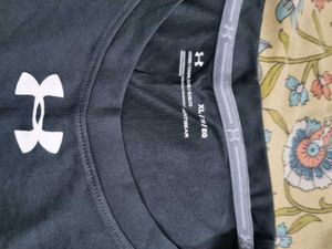 Under Armour T Shirt For Athlete Look