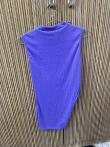 Side Cut Top - Trendy