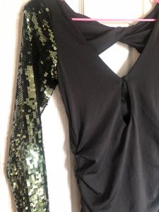 Classy Black Bodycon Dress