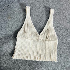 H&amp;M White Ribbed Crop Top