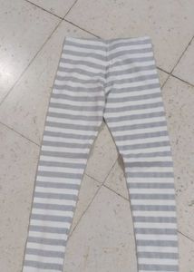 white and silver leggings , 3/4 to ankle length