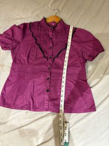 Vintage Lace Trim Strachable Top