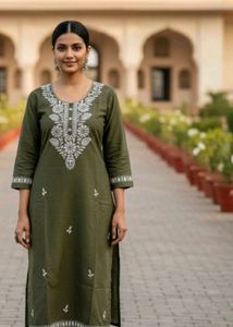 Olive Green Embroidered Kurta XL size