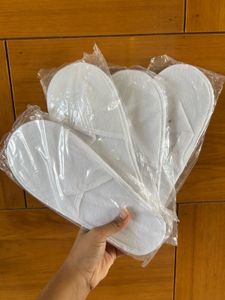 4 pair White Disposable Slippers
