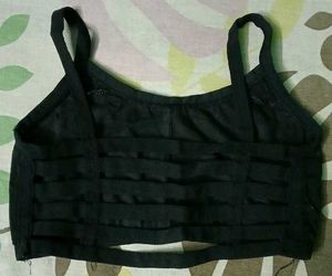 Black Sports Bra