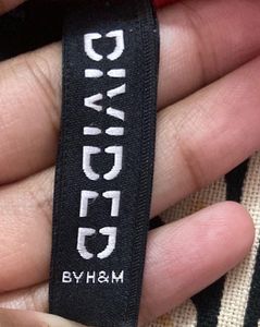 H&amp;M Black Crop Top