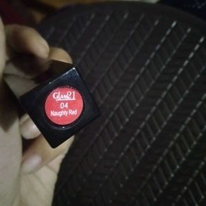 Lipstick combo and one lip oil free