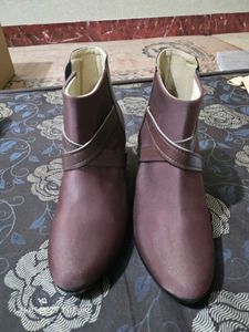 Stylestry Boots Never Used