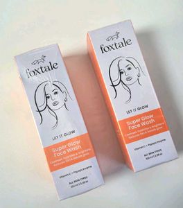 Foxtale Super Glow Face Wash