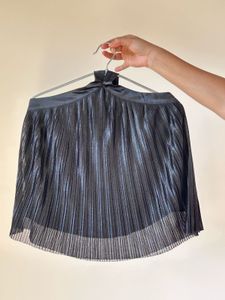 Chic Black Halter Top