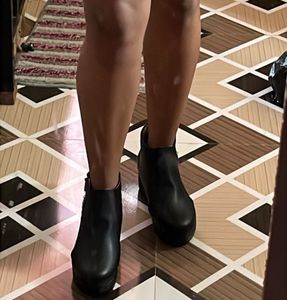 Women Black Ankle Length Boots