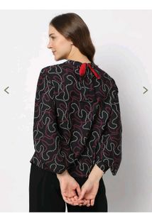 Vero Moda Black Printed Top