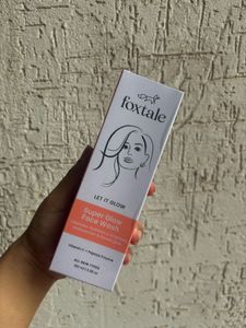Foxtale Super Glow Facewash