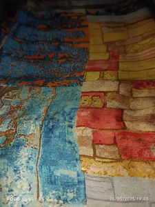 Crape Saree Abstract Print Fabric