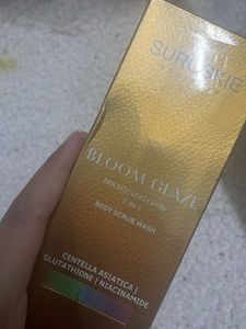 Suroskie Bloom Glaze Body Scrub