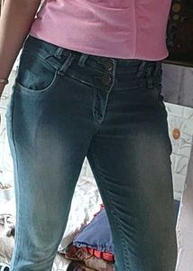 Combo: Two-Tone Wash Jeans